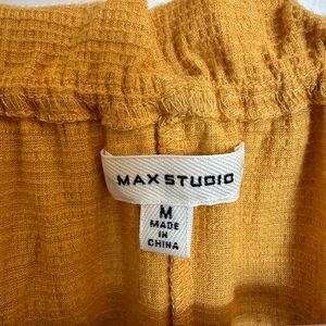 Cute boho top size M.